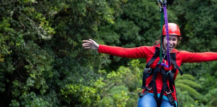 619c9cada75d781f7c6f98e2_img-project-banner-canopy-tours-2